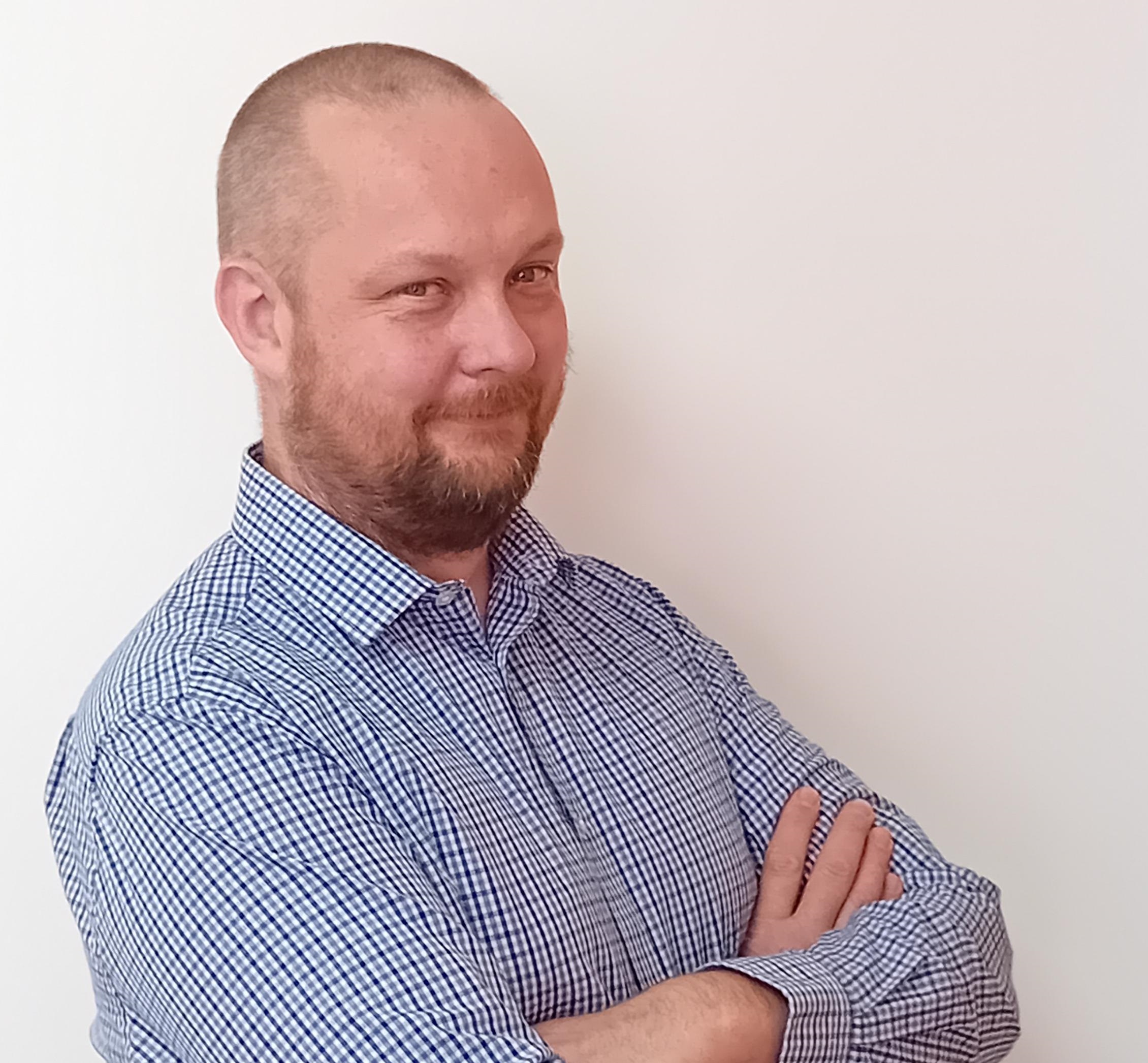 Meet the Team easi-edge Meet the Team easi-edge