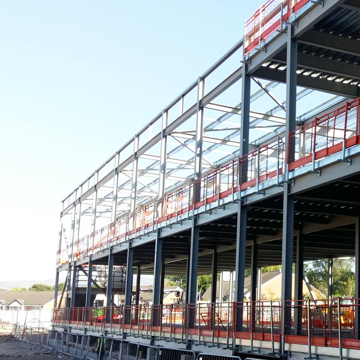 Burnley Hospital - phase 8 - edge protection from Easi Edge